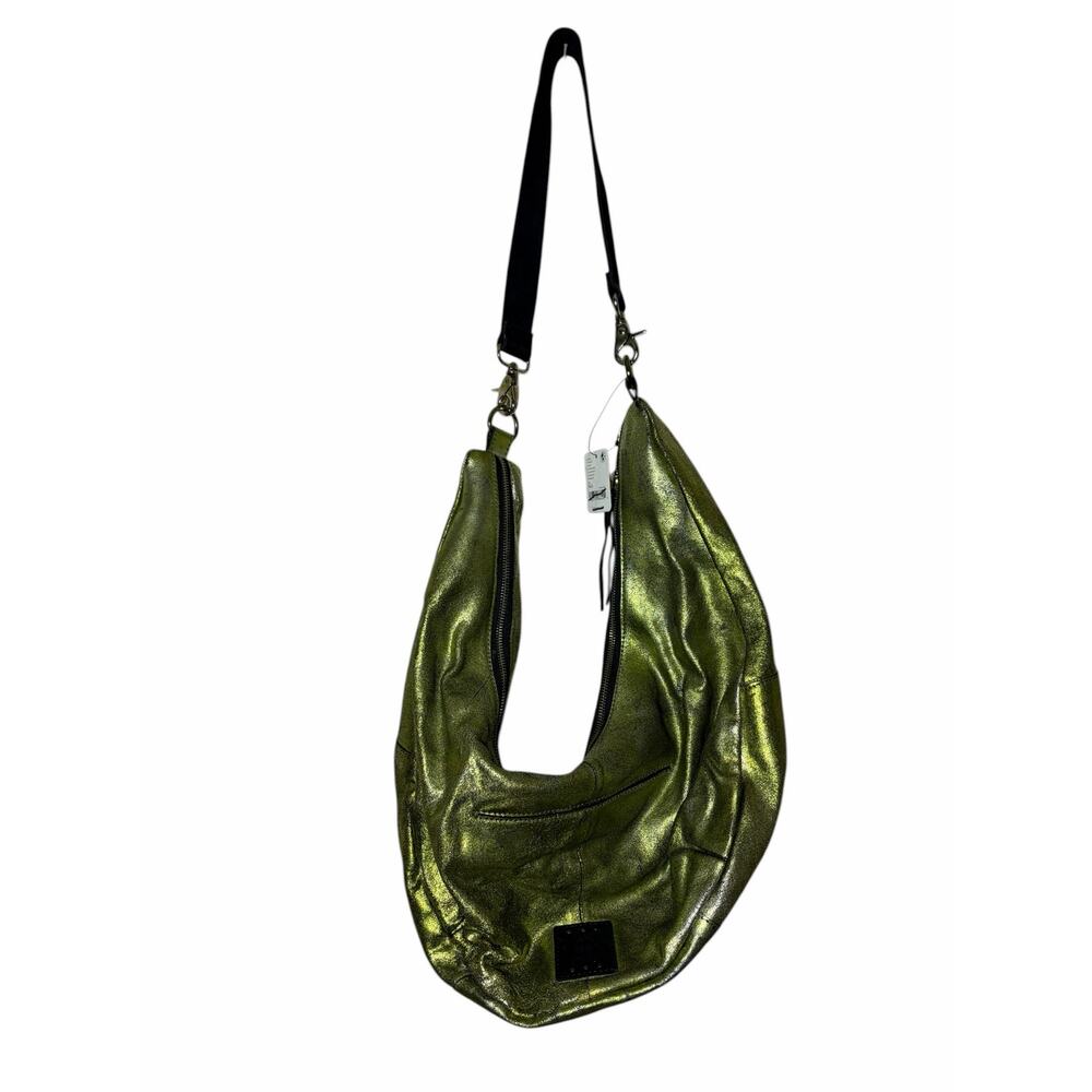 Free People We The Free Sparta Sling Bag metallic green / acid lime finish NEW - Picture 2 of 9
